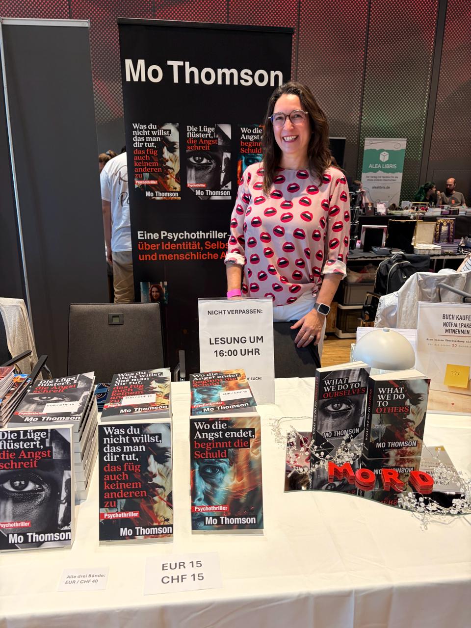 Mo Thomson an ihrem Stand auf der Bodenseebuchmesse 2026
