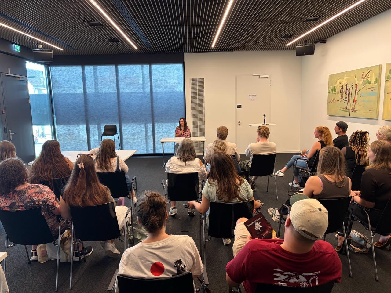 Mo Thomson bei ihrer Lesung auf der Bodenseebuchmesse 2026